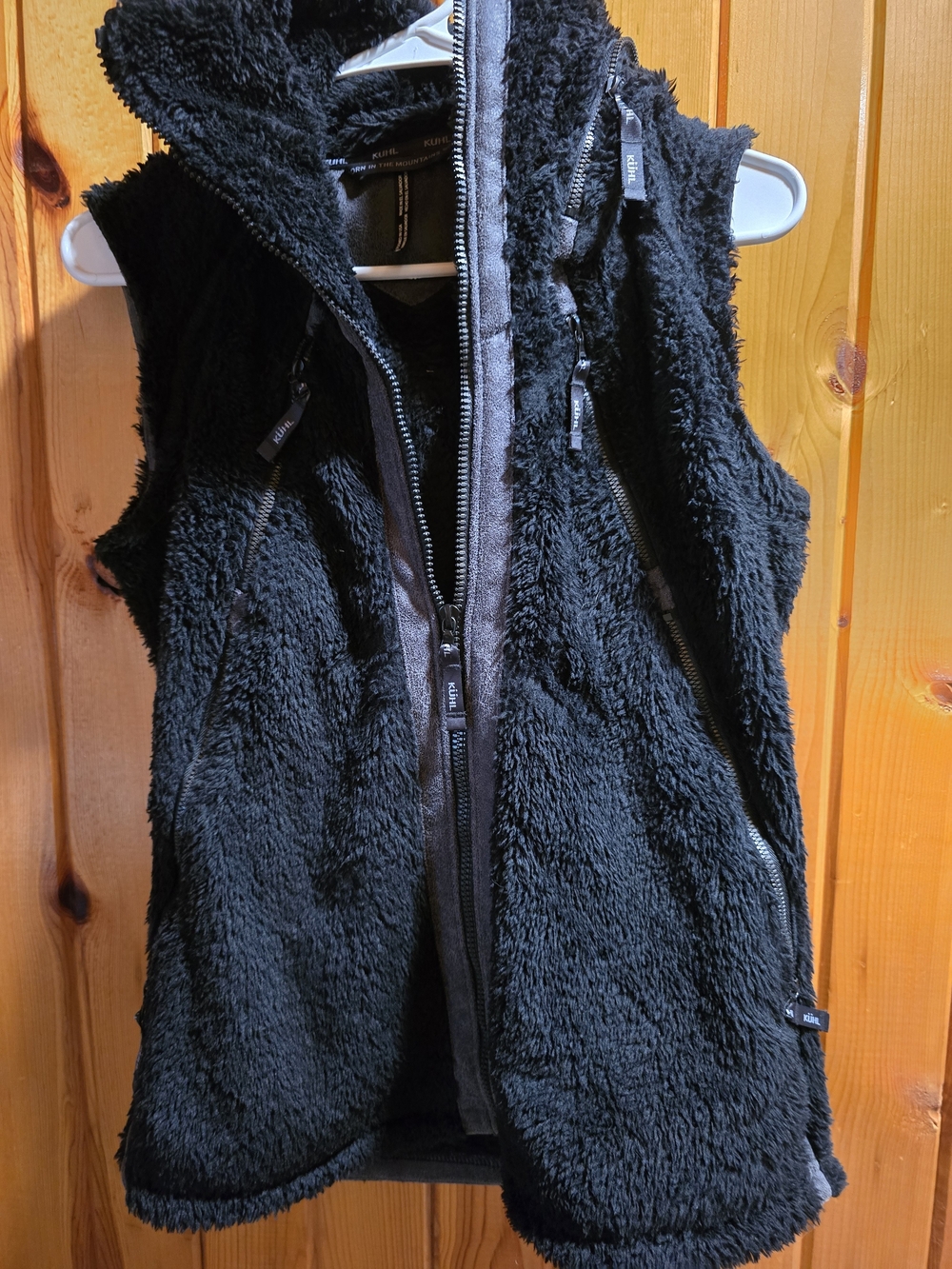 Woman's Kuhl NWOT Fuzzy Vest S